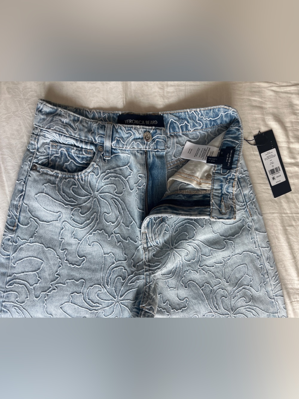 VERONICA BEARD TAYLOR HIGH WAISTED EMBROIDERED FLORAL JEANS SUN SPARK - Picture 5 of 14